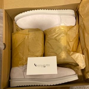 Koolaburra by UGG women’s boots brand new